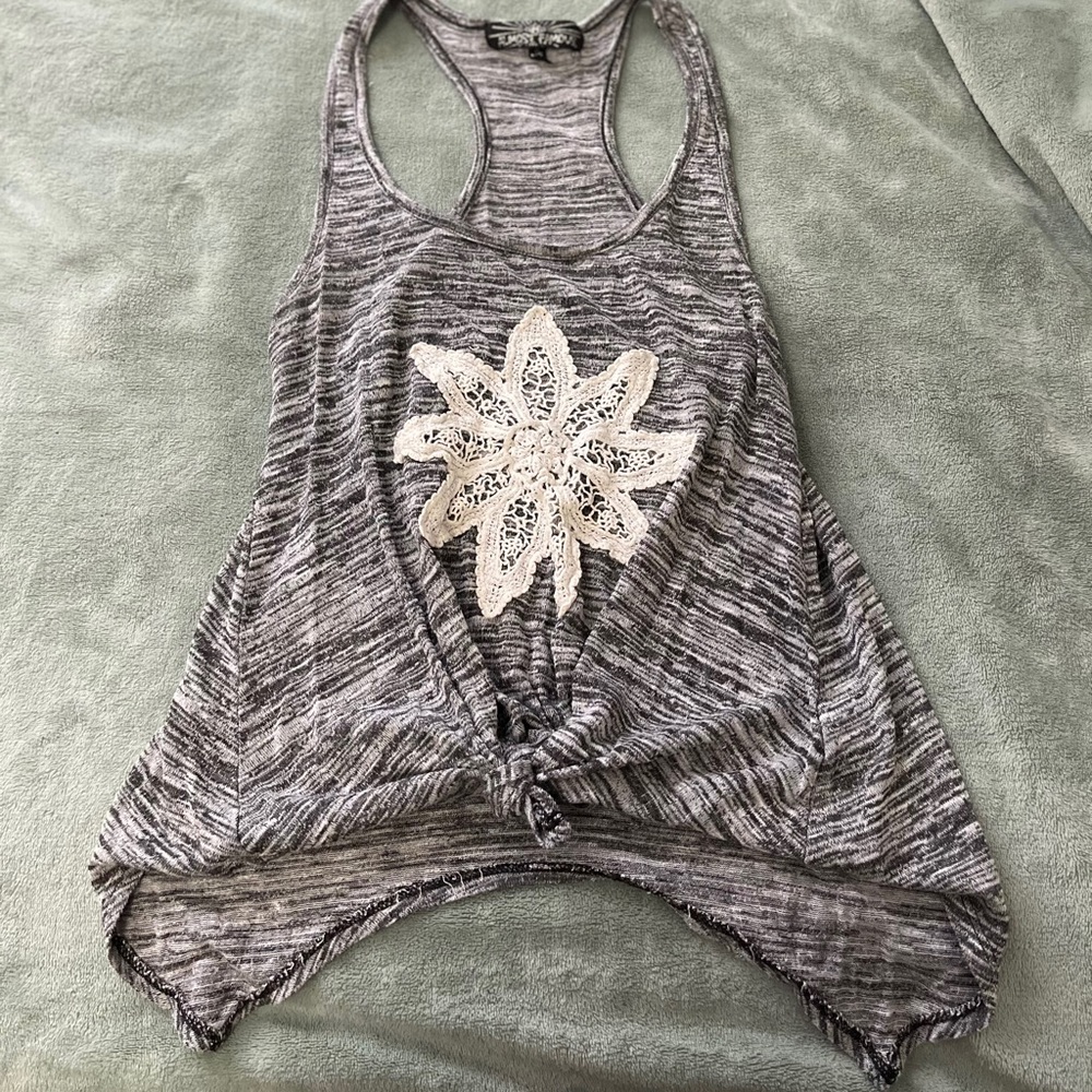 Grey tank top